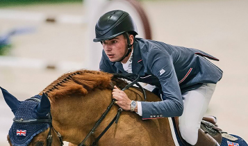 Horse Times Egypt: Equestrian Magazine :Articles :JOSEPH STOCKDALE GUIDES EBANKING TO WIN THE CSI5 UAE PRESIDENT’S CUP GRAND PRIX