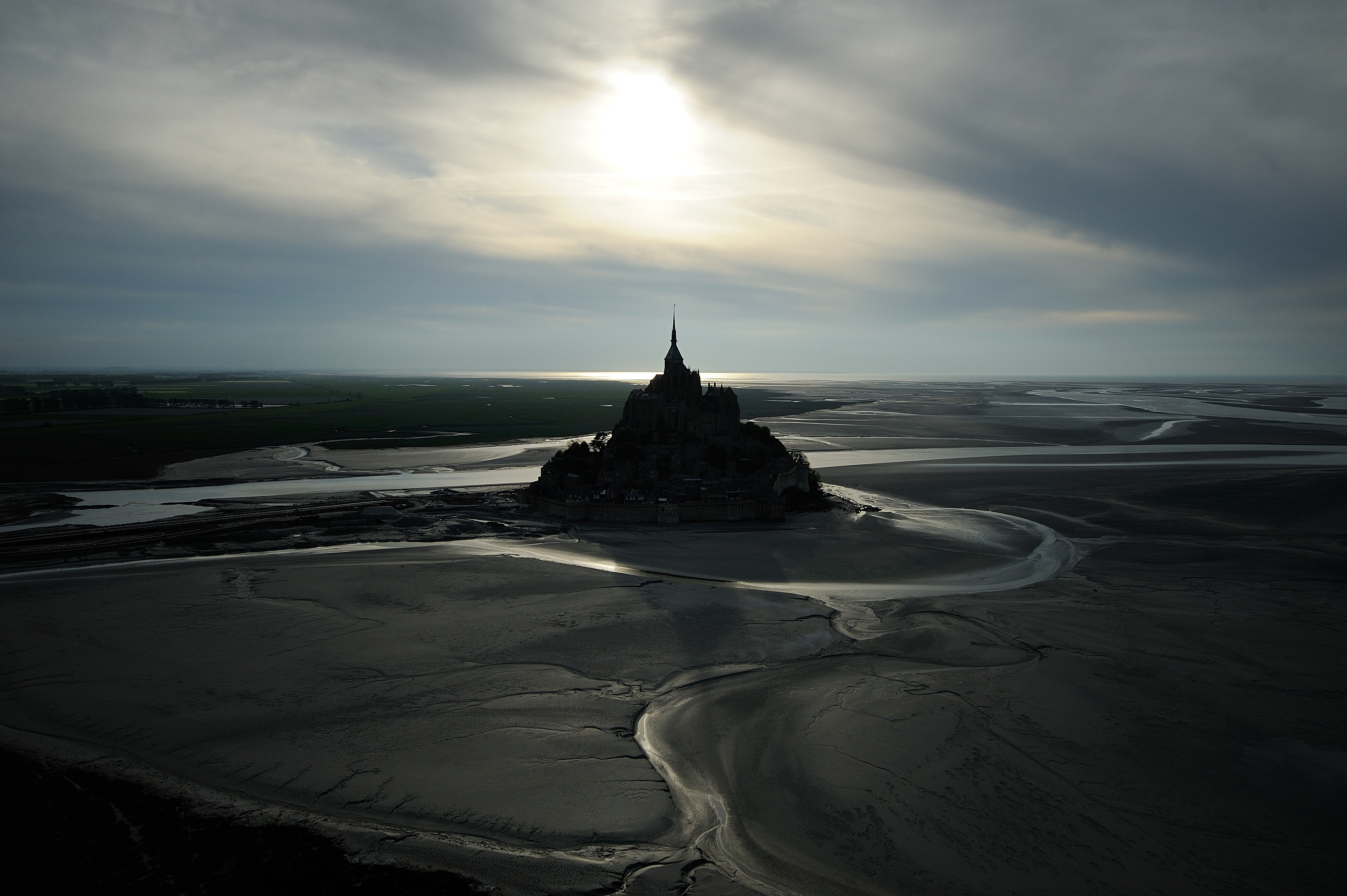 Horse Times Egypt: Equestrian Magazine :News :IN 98 DAYS, NORMANDY WILL CELEBRATE THE HORSE WORLD LIKE NEVER BEFORE