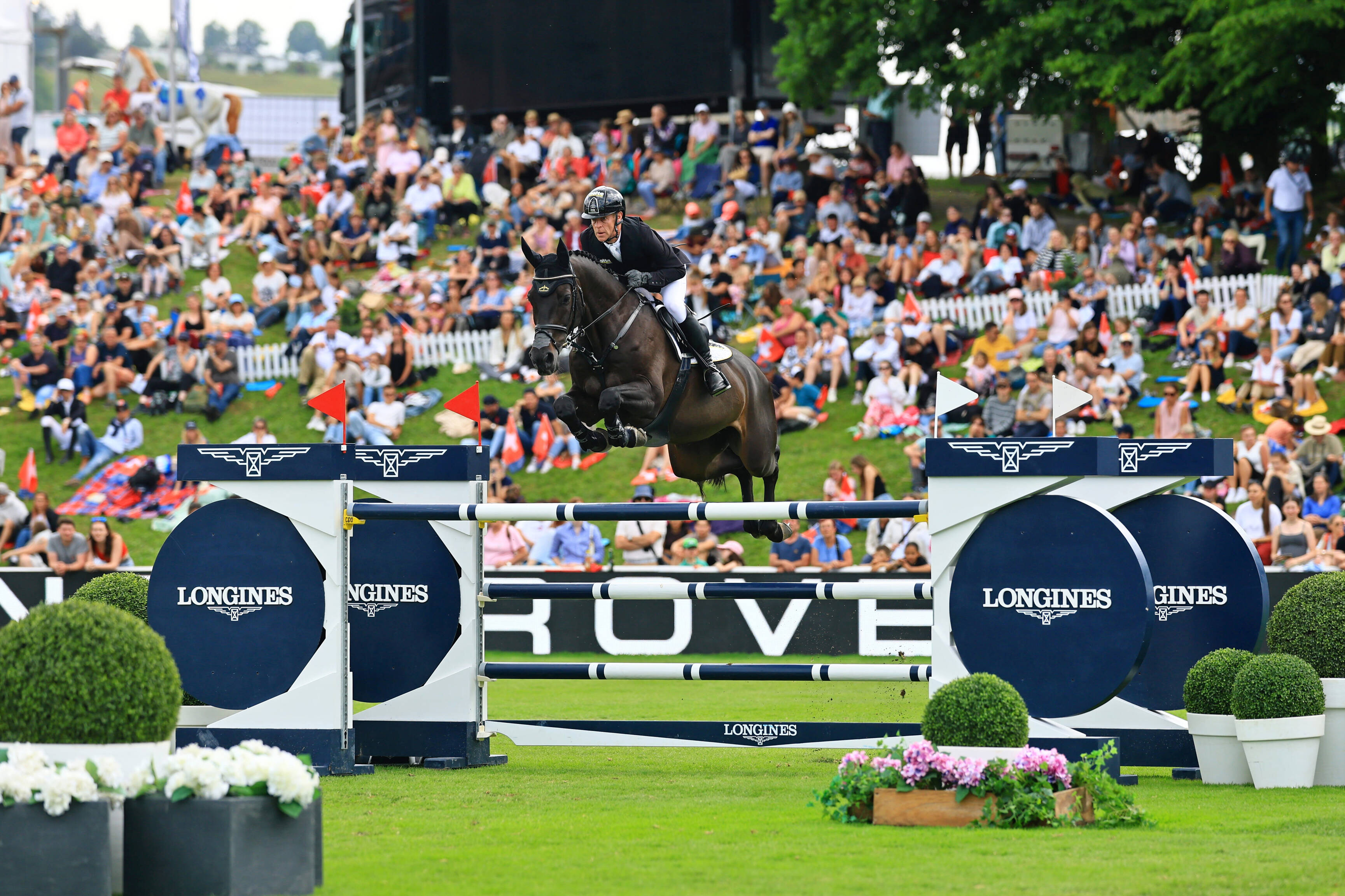 Horse Times Egypt: Equestrian Magazine :News :MARCUS EHNING WINS THE LONGINES GRAND PRIX OF SWITZERLAND AT CSIO5* ST. GALLEN