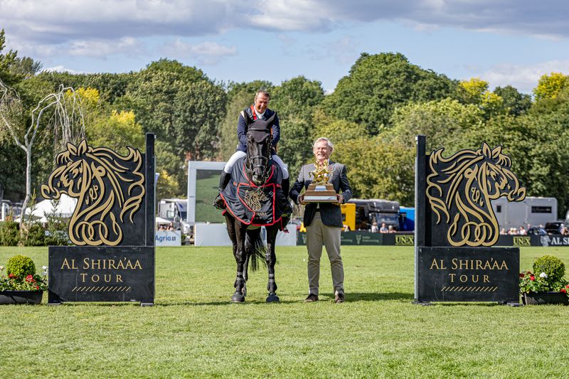 Horse Times Egypt: Equestrian Magazine :News :ROBERT WHITAKER & VERMENTO SECURE A THIRD WIN IN AL SHIRA’AA KING GEORGE V GOLD CUP