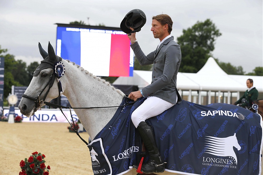 Horse Times Egypt: Equestrian Magazine :News :BATTLE OF THE TITANS AHEAD IN LONDON AS KEVIN STAUT WINS ON DAY ONE