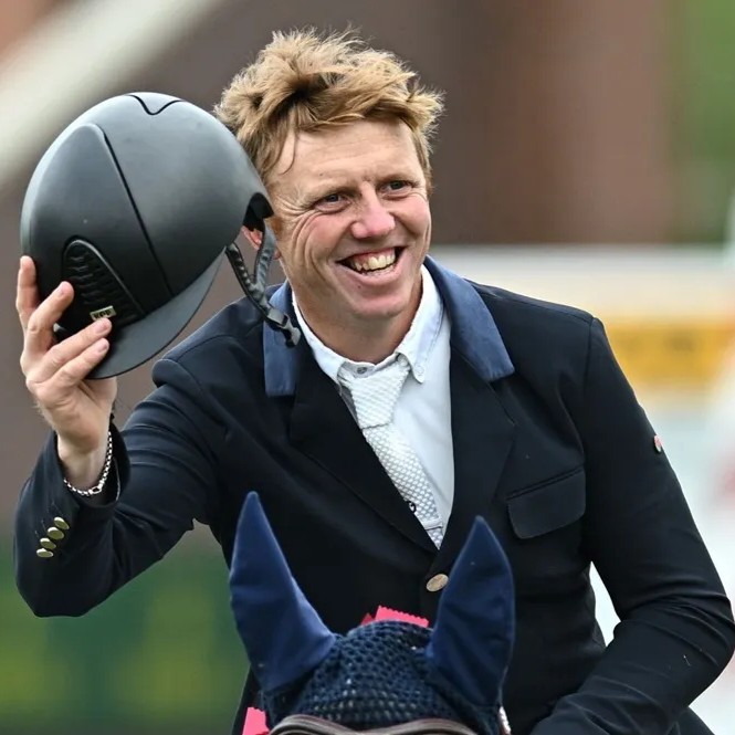 Horse Times Egypt: Equestrian Magazine :News :MATHEW SAMPSON SECURES ANOTHER WIN AT THE $500,000 1.60M ‘AON GRAND PRIX AT SPRUCE MEADOWS PAN AMERICAN