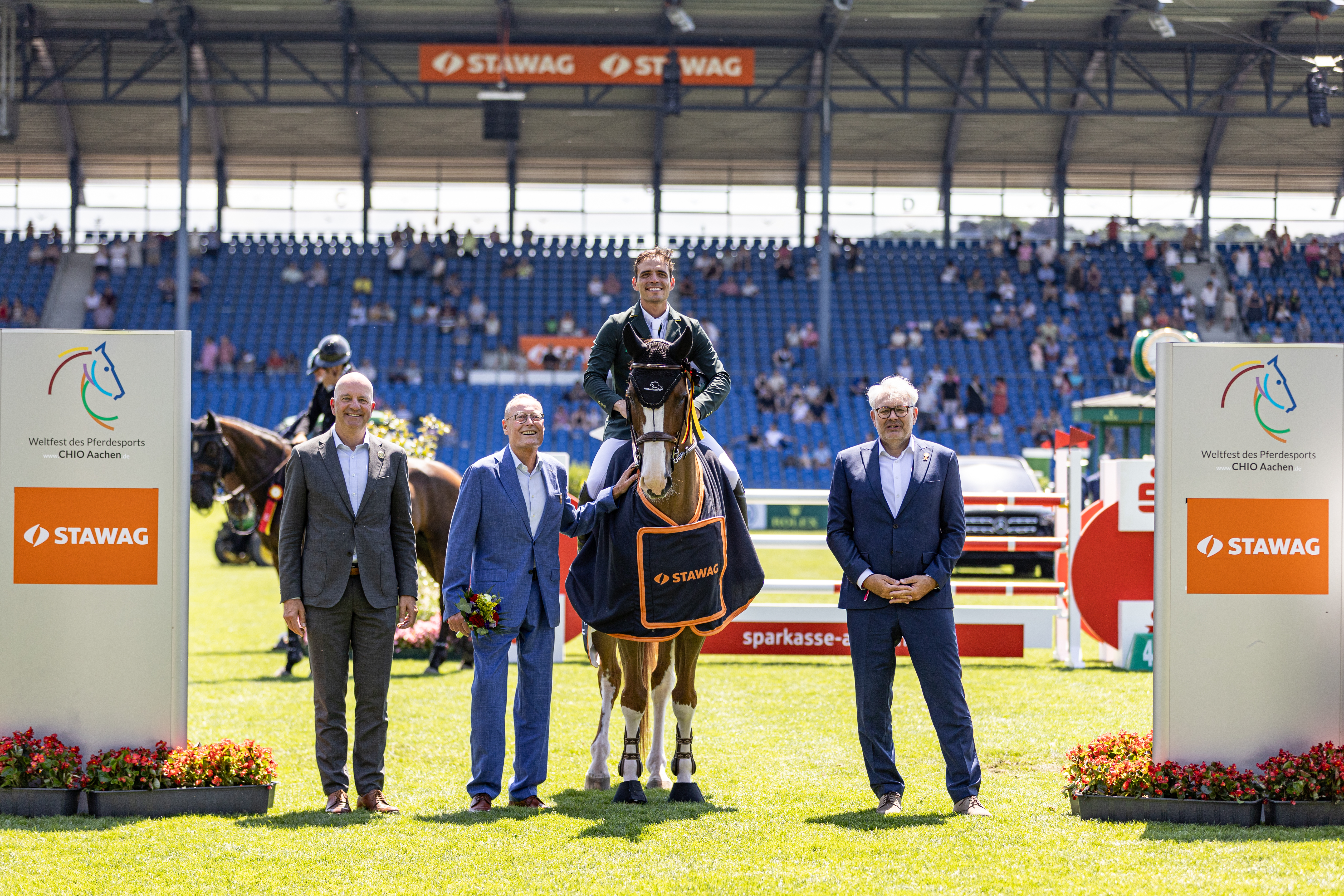 Horse Times Egypt: Equestrian Magazine :News :STAWAG OPENING JUMPING COMPETITION: FIRST CHIO, FIRST CLASS, FIRST VICTORY FOR STEPHAN DE FREITAS BARCHA