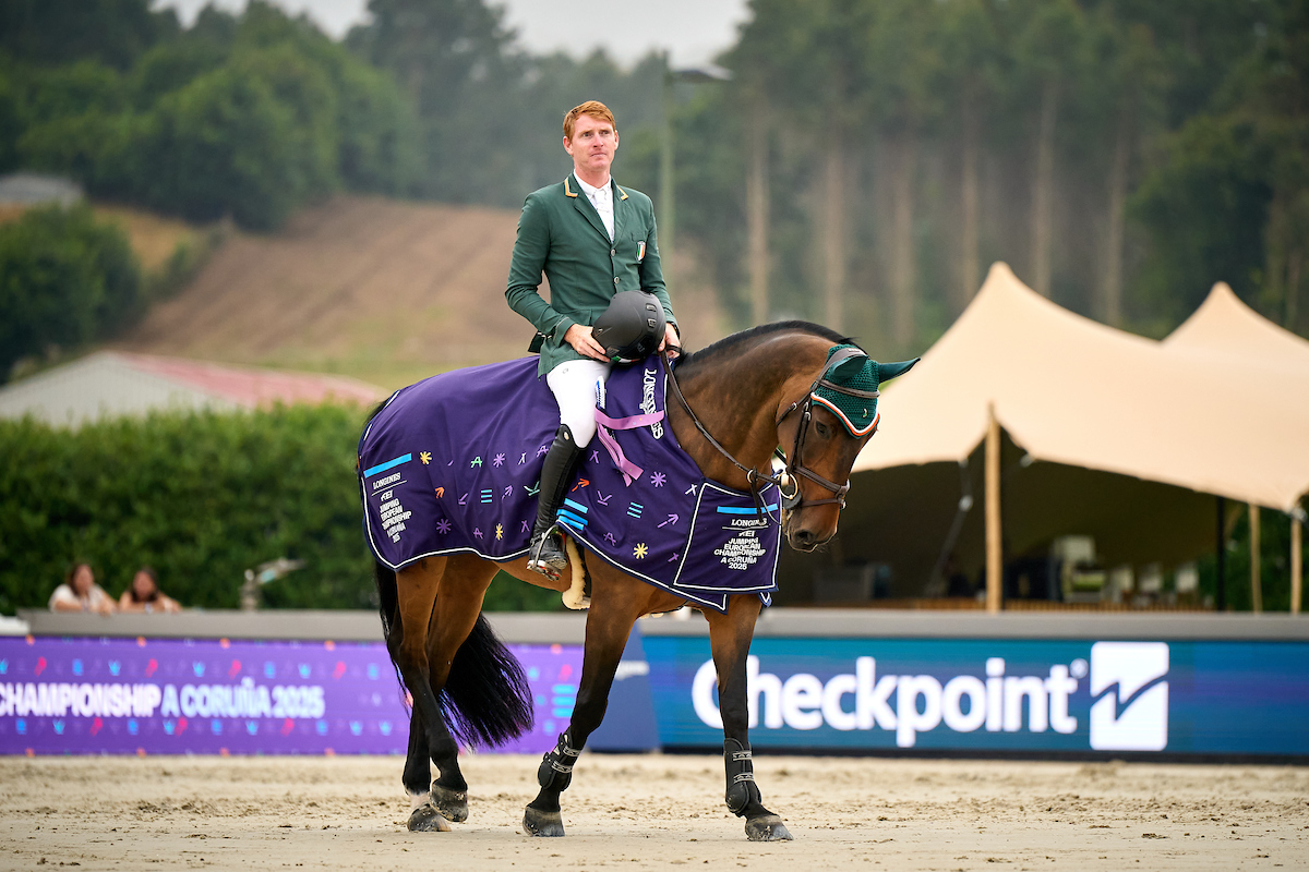 Horse Times Egypt: Equestrian Magazine :News :DANIEL COYLE OPENS THE LONGINES FEI JUMPING EUROPEAN CHAMPIONSHIP WITH A WIN IN A CORUNA