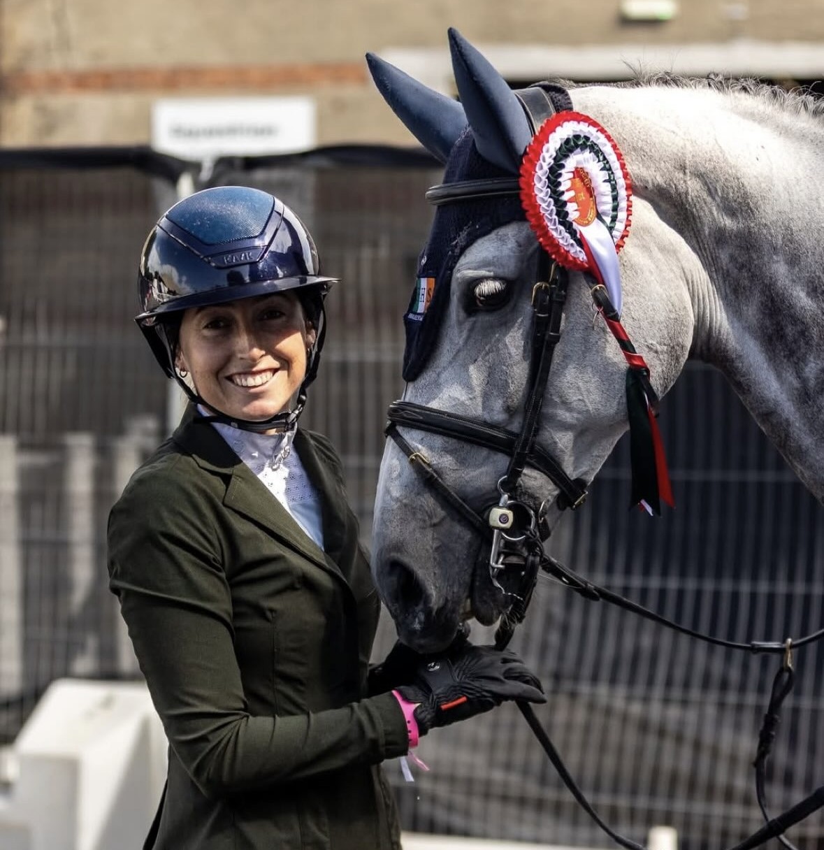 Horse Times Egypt: Equestrian Magazine :News :MOLLY HUGHES BRAVO: IRISH WIT MEETS PORTUGUESE PASSION